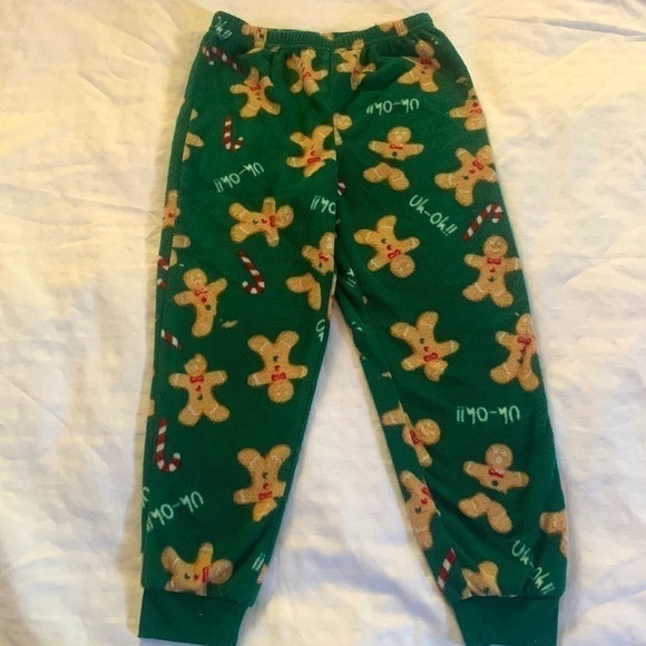 Sweet Dreams Gingerbread Man 2 Piece Fleece Pajama - Size 4T - Picture 7 of 9